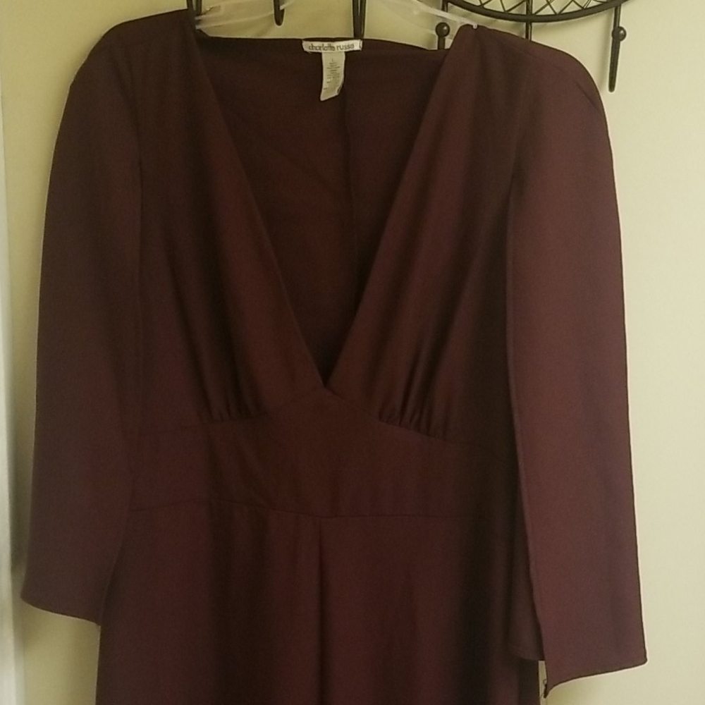 LADIES BURGUNDY JUMPER W/CAPE